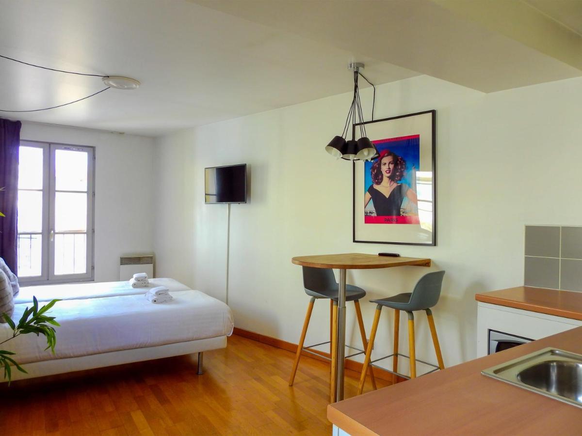 Charmant Studio Dans Un Immeuble Paris 5 Apartment Bagian luar foto
